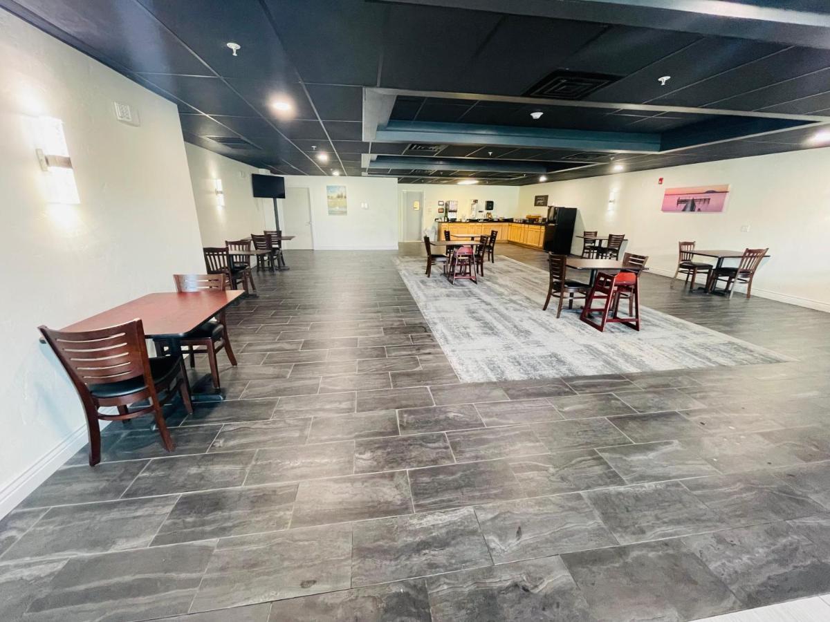 Fairbridge Inn & Suites Cuero المظهر الخارجي الصورة